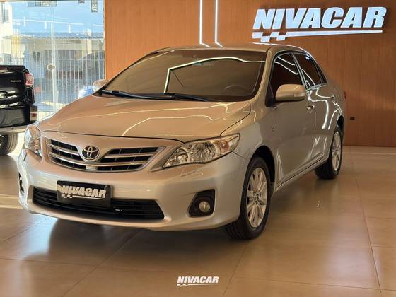 TOYOTA COROLLA 2.0 ALTIS 16V FLEX 4P AUTOMÁTICO TOYOTA COROLLA 2.0 ALTIS 16V FLEX 4P AUTOMÁTICO